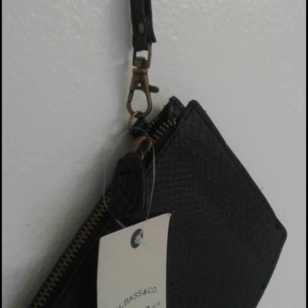 Purse - Picture 3 of 4